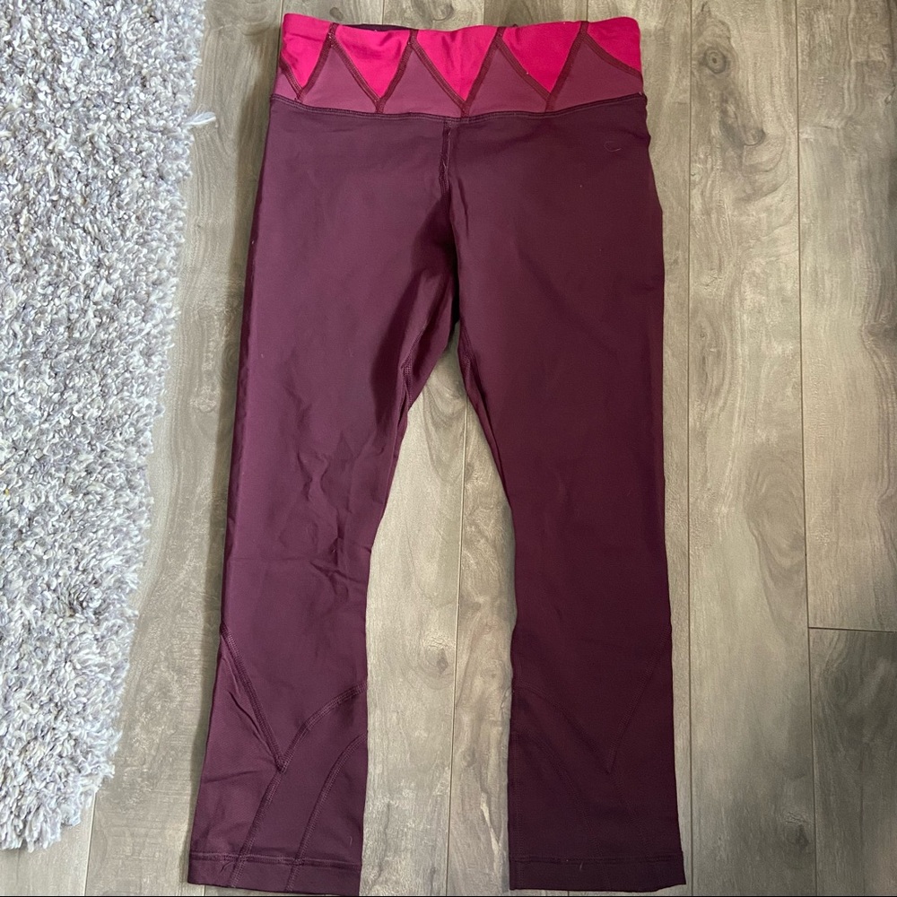 Lululemon Burgundy Crop Leggings